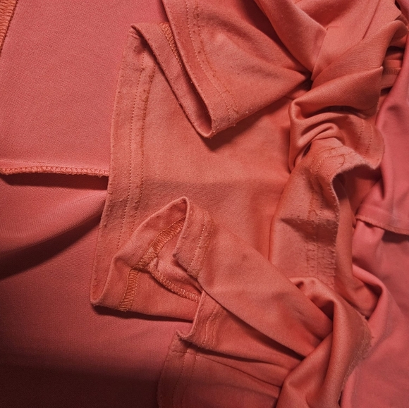 Elegant Coral Halter Dress - Picture 10 of 10